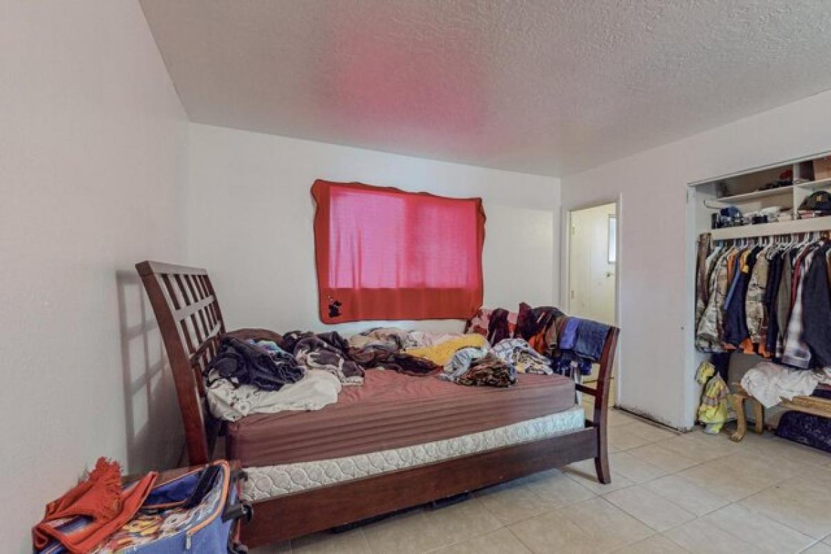 Picture of Home For Sale in Los Lunas, New Mexico, United States