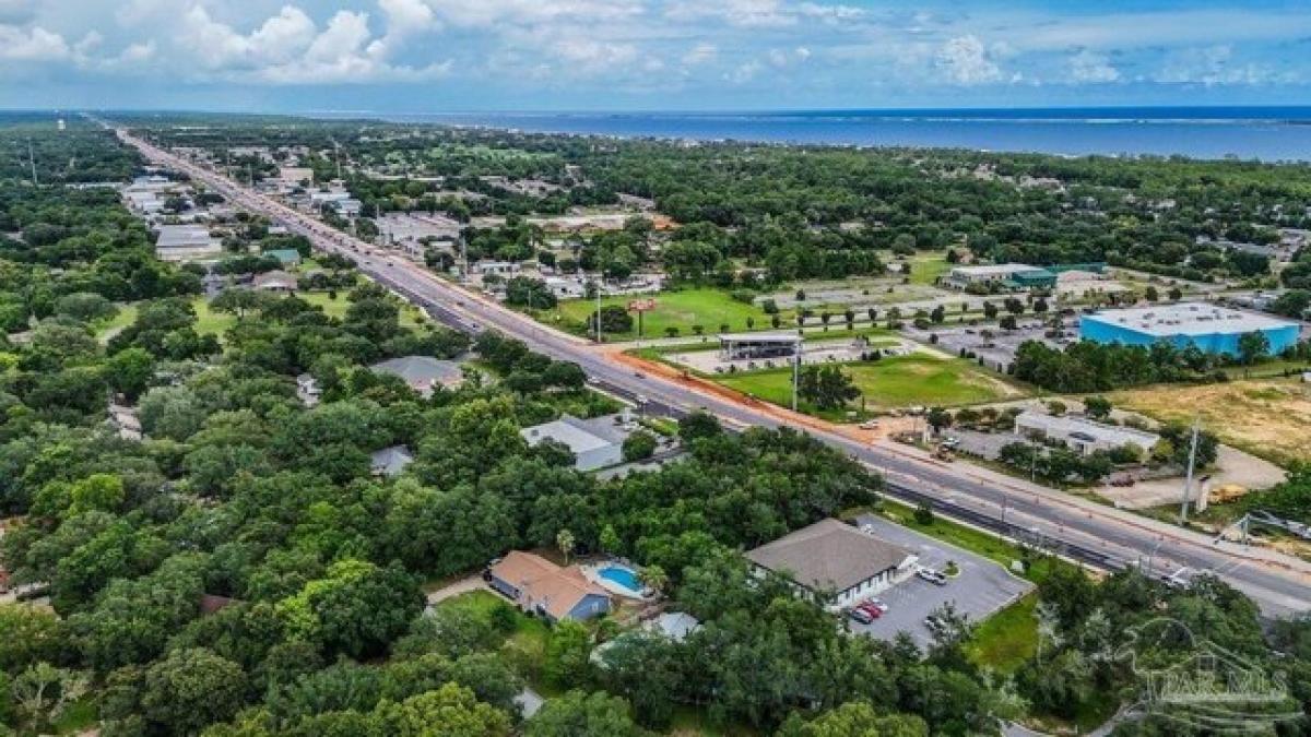 Picture of Home For Sale in Gulf Breeze, Florida, United States