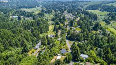Home For Sale in Coos Bay, Oregon