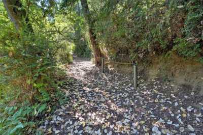 Home For Sale in Shelton, Washington