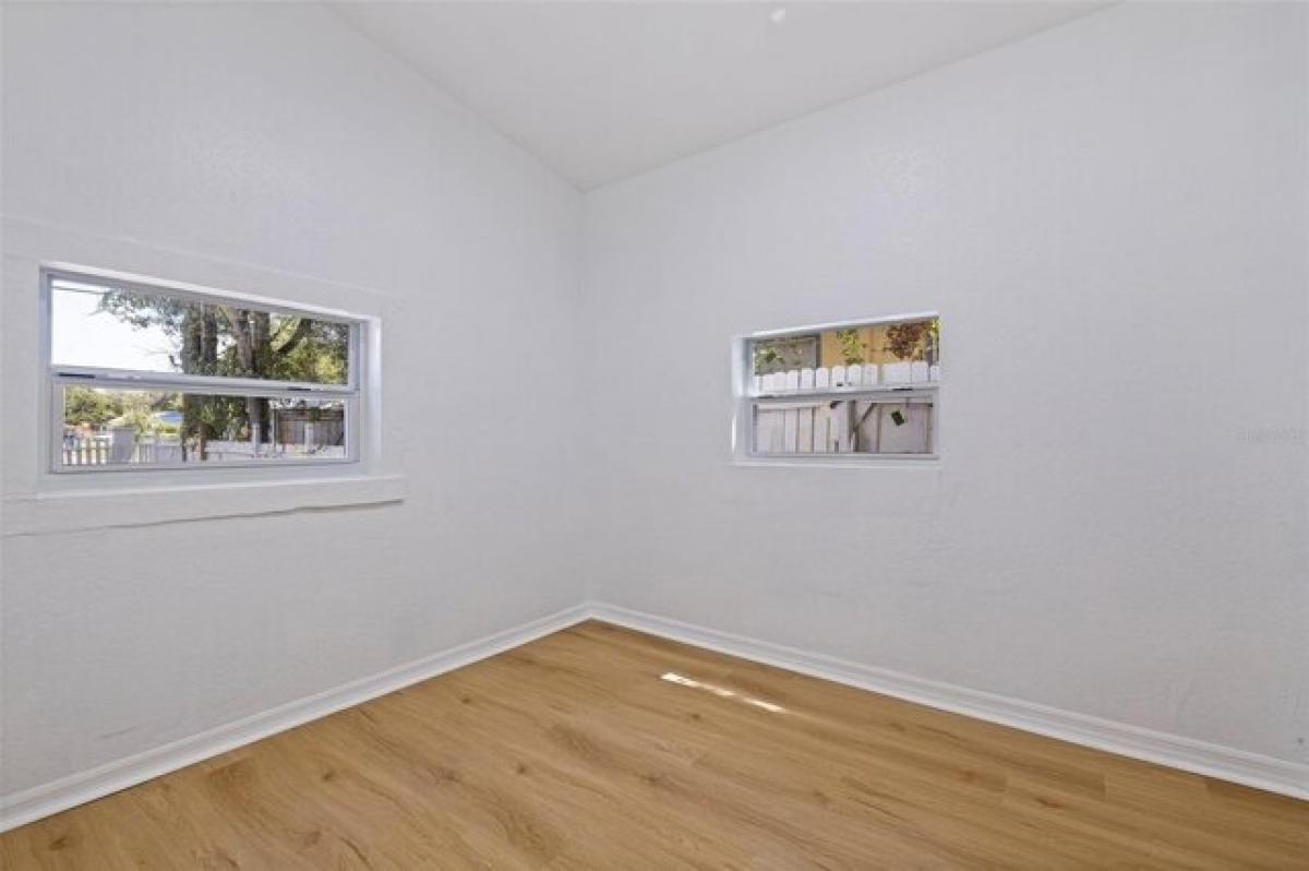 Picture of Home For Sale in Saint Petersburg, Florida, United States