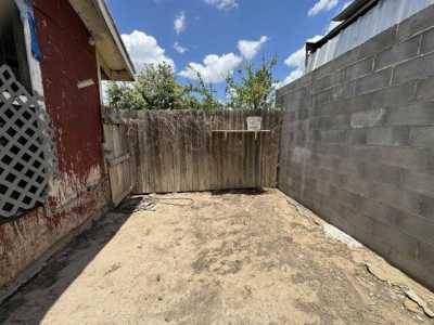 Home For Sale in Laredo, Texas