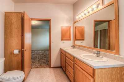 Home For Sale in Yakima, Washington