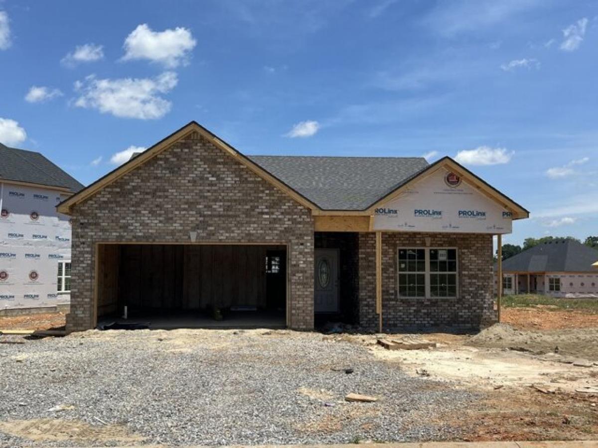 Picture of Home For Sale in Clarksville, Tennessee, United States