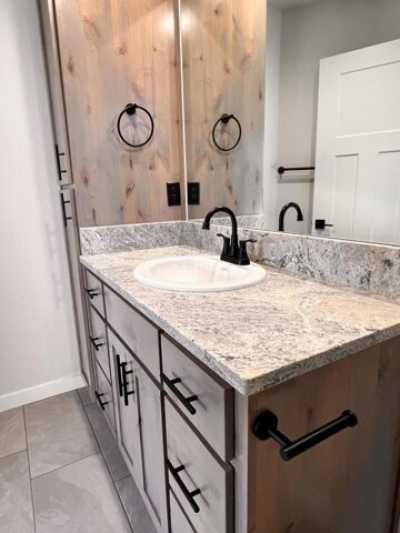 Home For Sale in Medford, Oregon