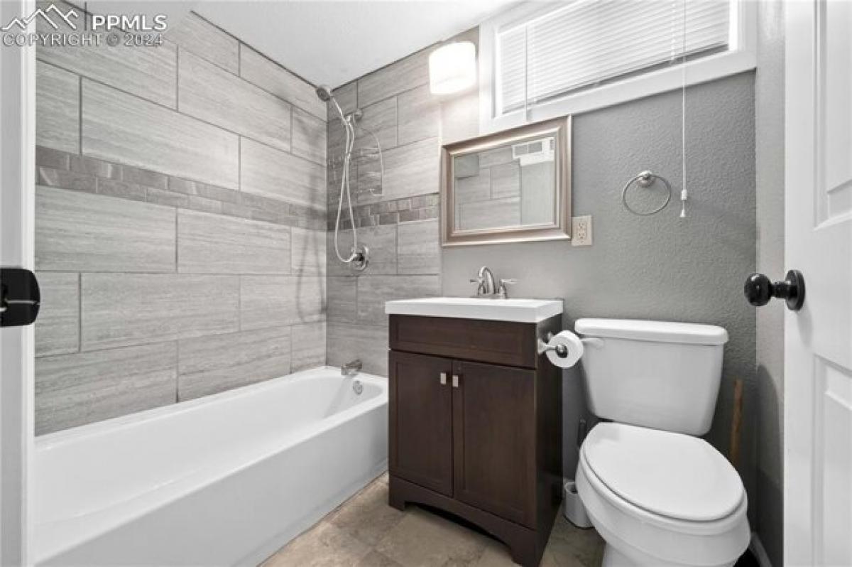 Picture of Home For Sale in Fountain, Colorado, United States