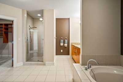 Home For Sale in Milwaukee, Wisconsin