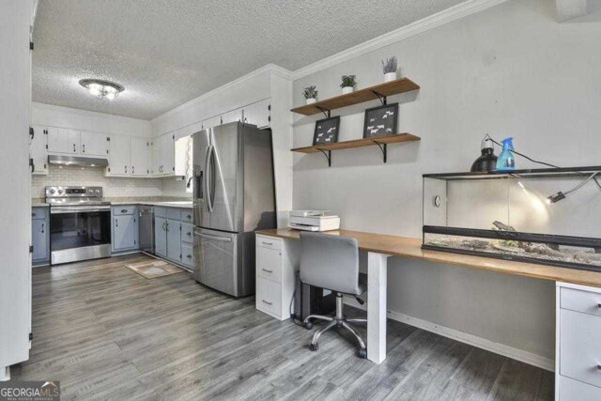 Picture of Home For Sale in Newnan, Georgia, United States