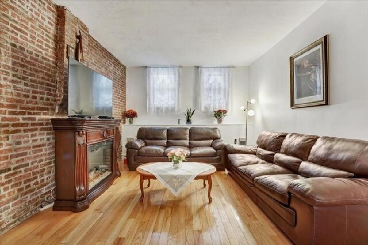 Picture of Apartment For Rent in Boston, Massachusetts, United States