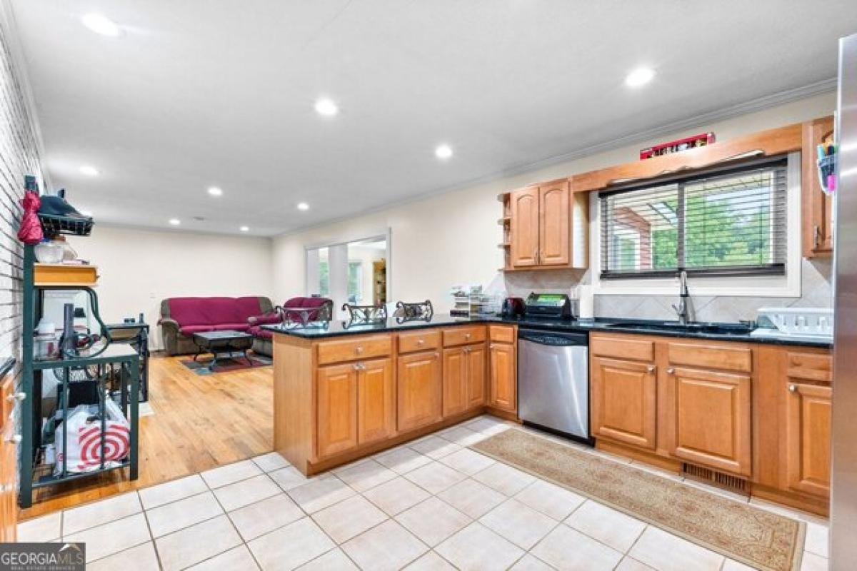 Picture of Home For Sale in Griffin, Georgia, United States