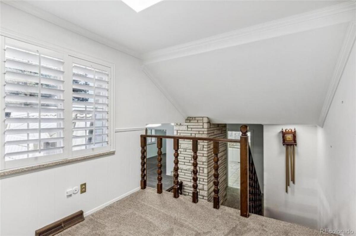 Picture of Home For Sale in Denver, Colorado, United States