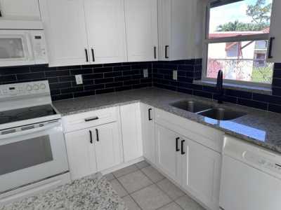 Home For Rent in Lake Worth, Florida