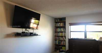 Home For Sale in Weston, Florida