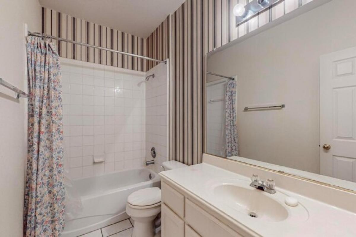 Picture of Home For Sale in Rowlett, Texas, United States