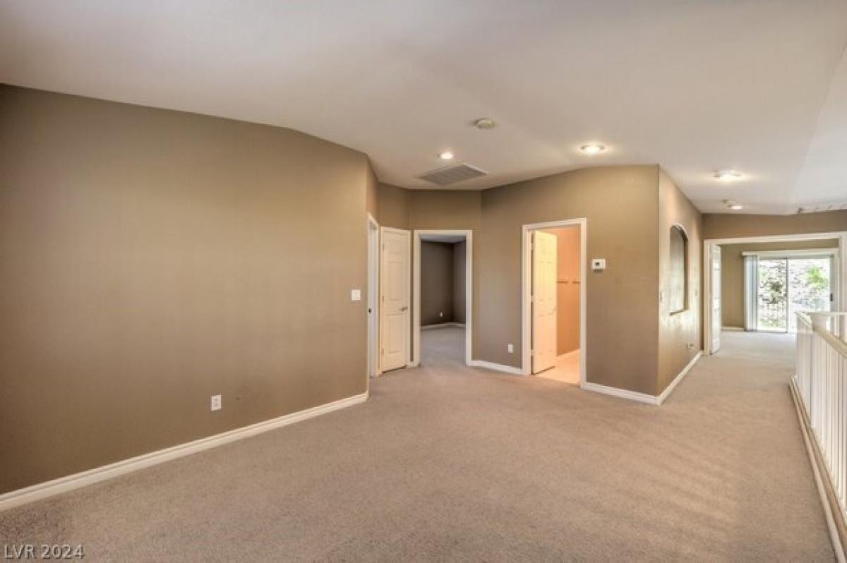 Picture of Home For Sale in Henderson, Nevada, United States