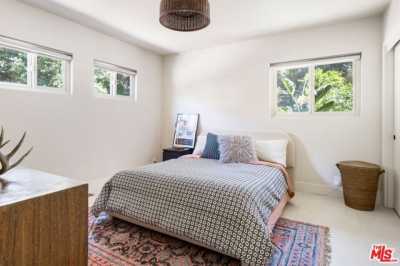 Home For Rent in Tujunga, California