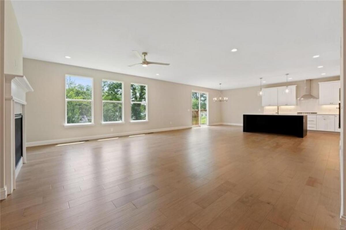 Picture of Home For Sale in Saint Louis, Missouri, United States