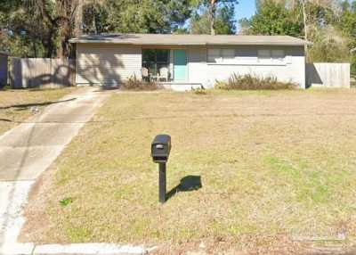 Home For Sale in Pensacola, Florida