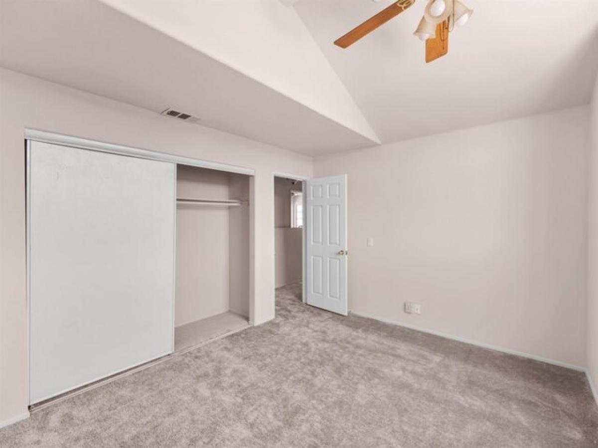 Picture of Home For Sale in El Cajon, California, United States