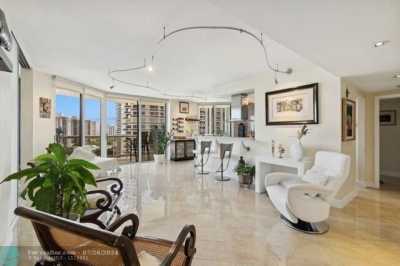 Home For Sale in Aventura, Florida