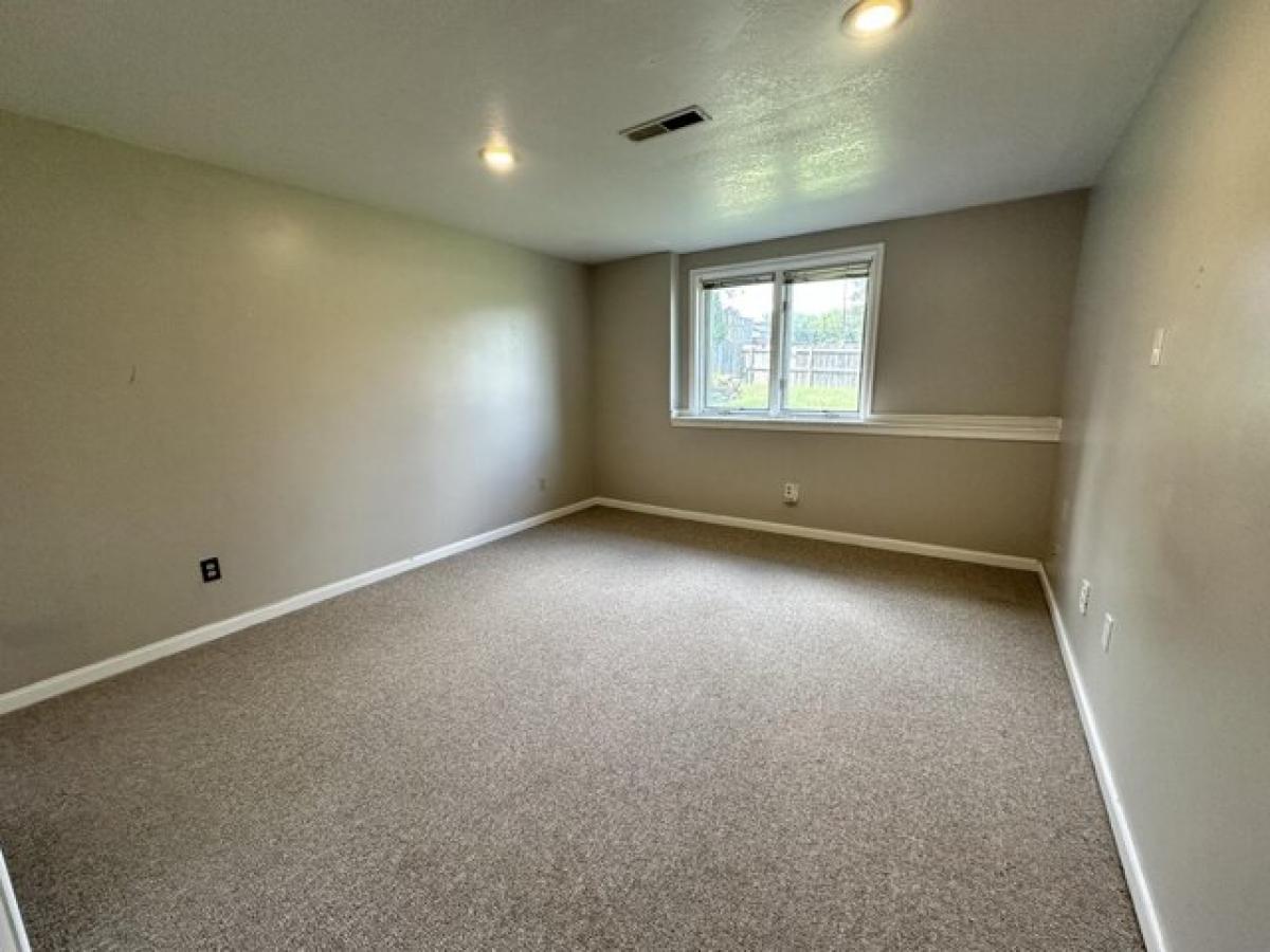 Picture of Home For Sale in Springfield, Missouri, United States