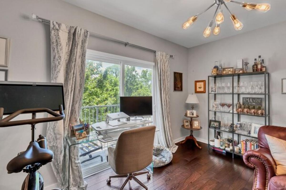 Picture of Home For Sale in Nashville, Tennessee, United States