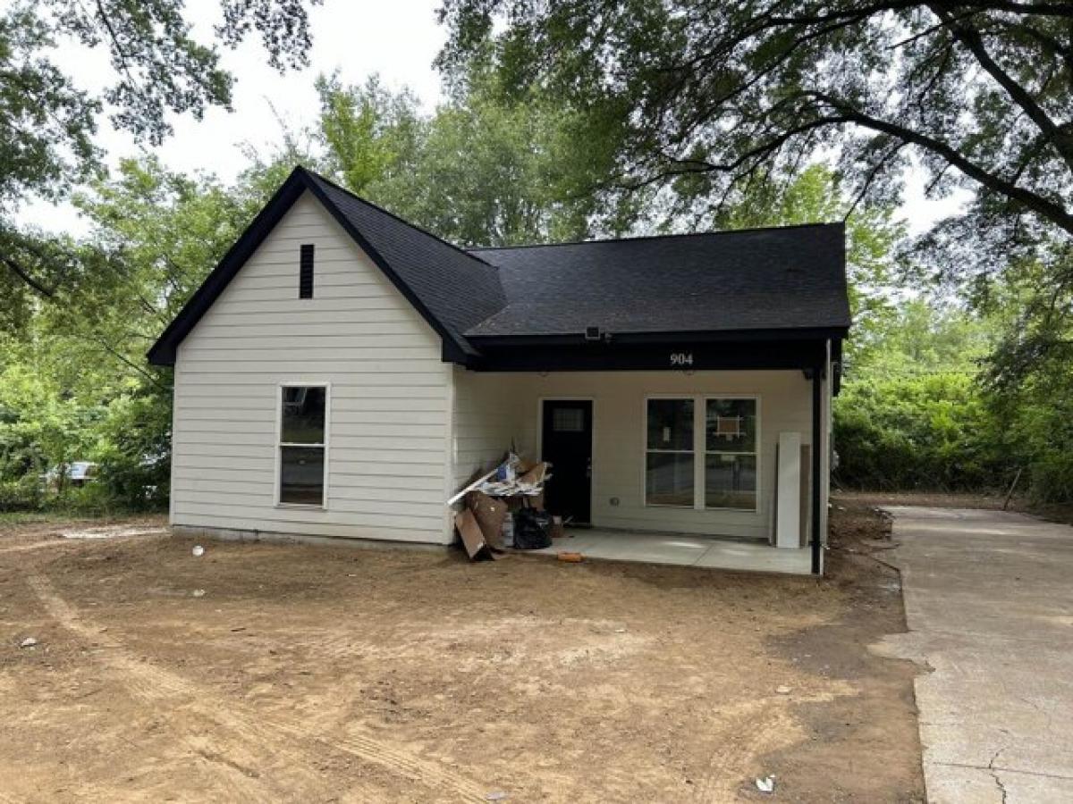 Picture of Home For Sale in Memphis, Tennessee, United States