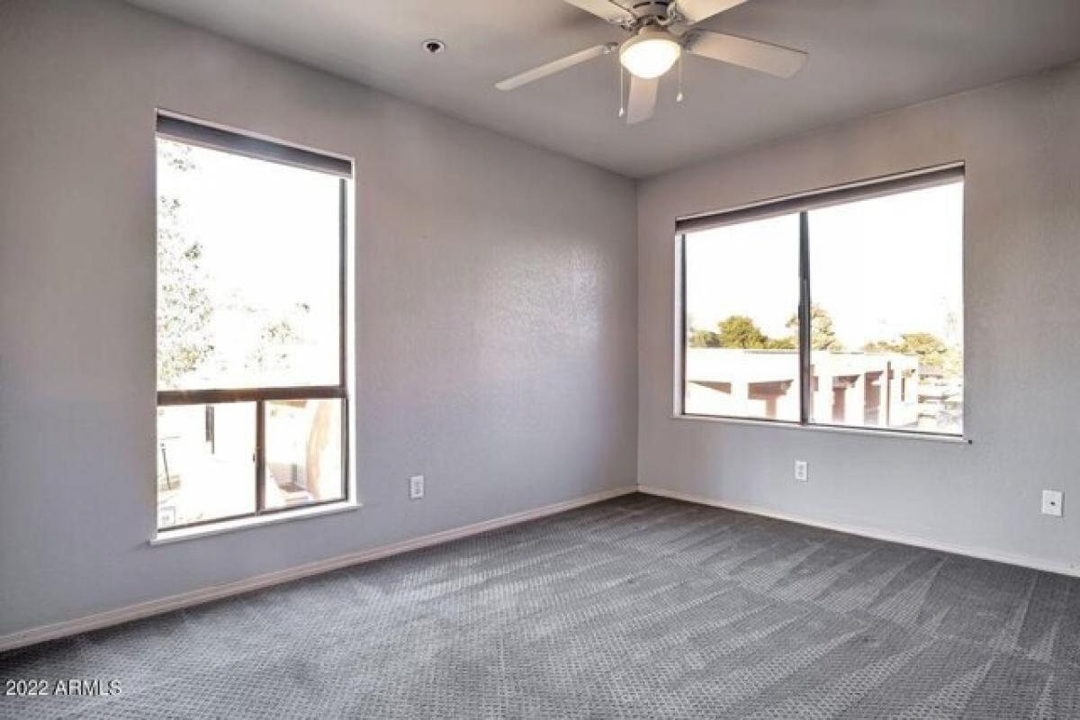 Picture of Home For Sale in Scottsdale, Arizona, United States