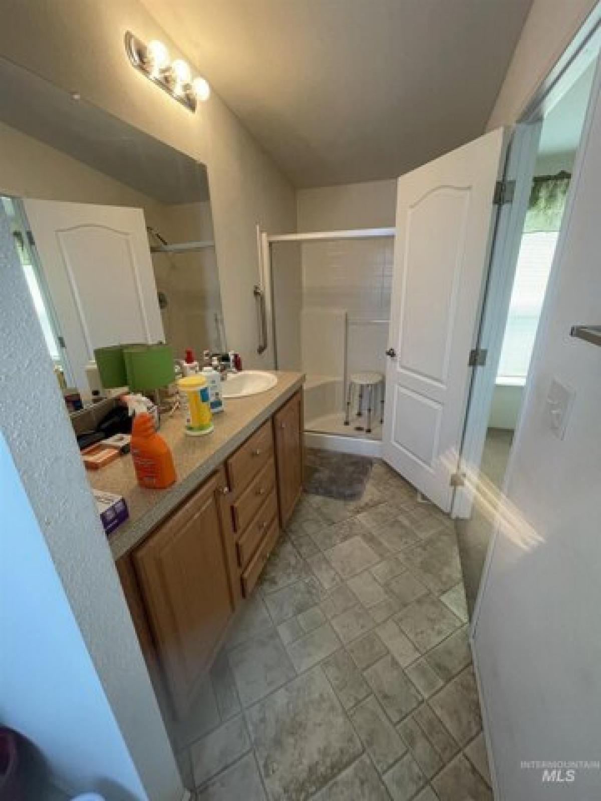 Picture of Home For Sale in Lewiston, Idaho, United States