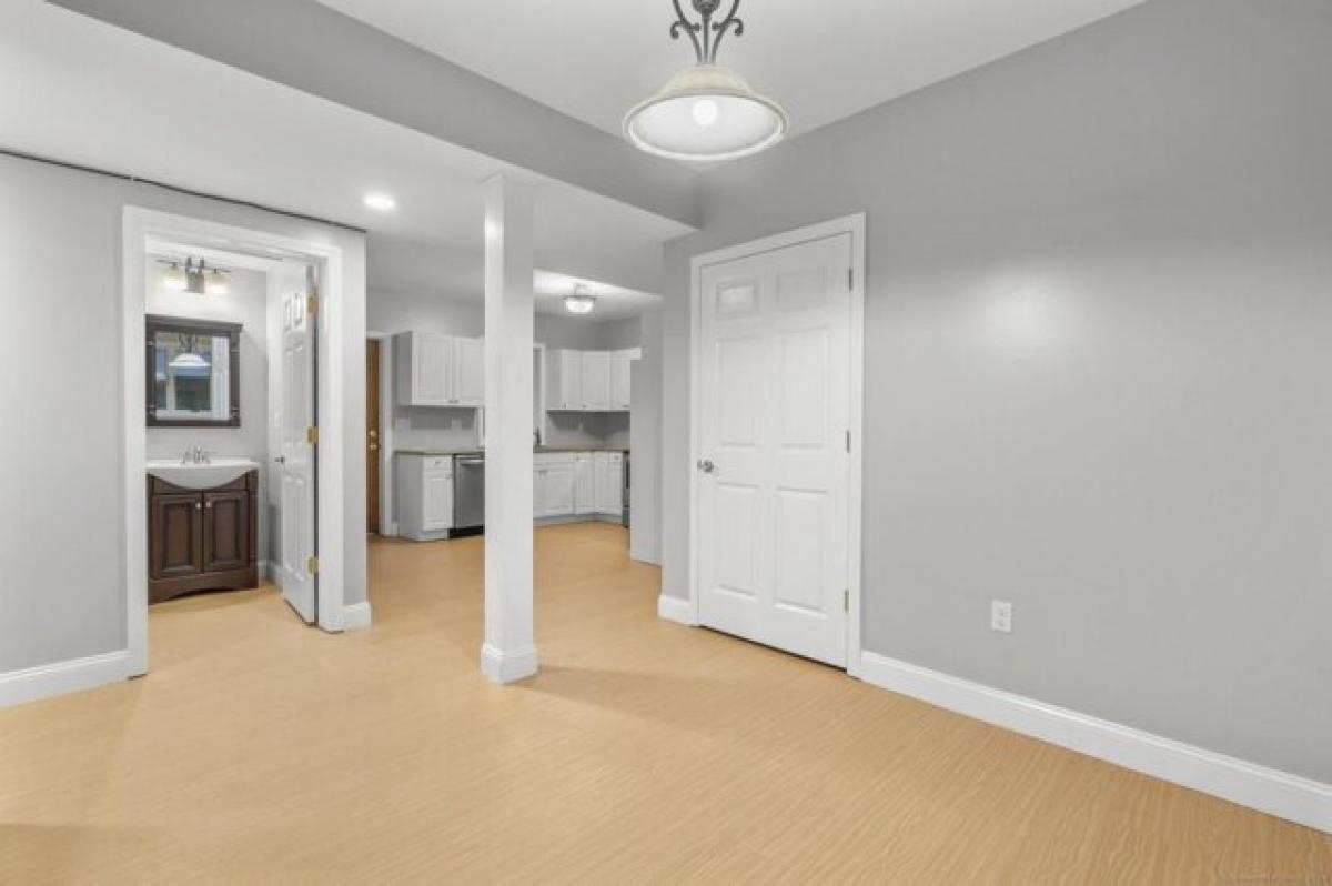 Picture of Home For Rent in New Haven, Connecticut, United States