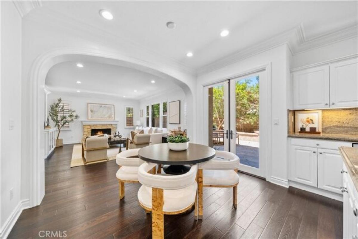 Picture of Home For Sale in Irvine, California, United States