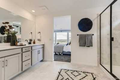 Home For Sale in Aurora, Colorado