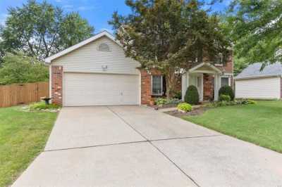 Home For Sale in Saint Charles, Missouri