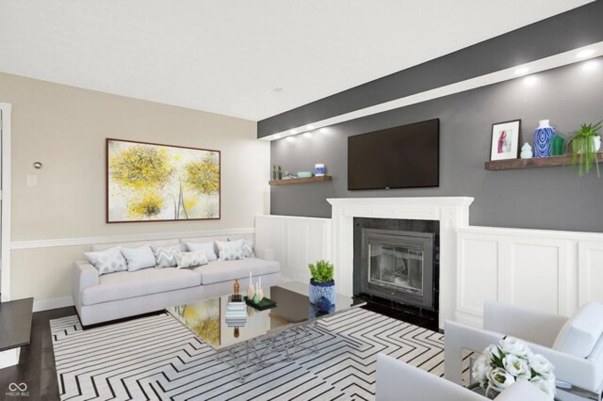 Picture of Home For Sale in Indianapolis, Indiana, United States