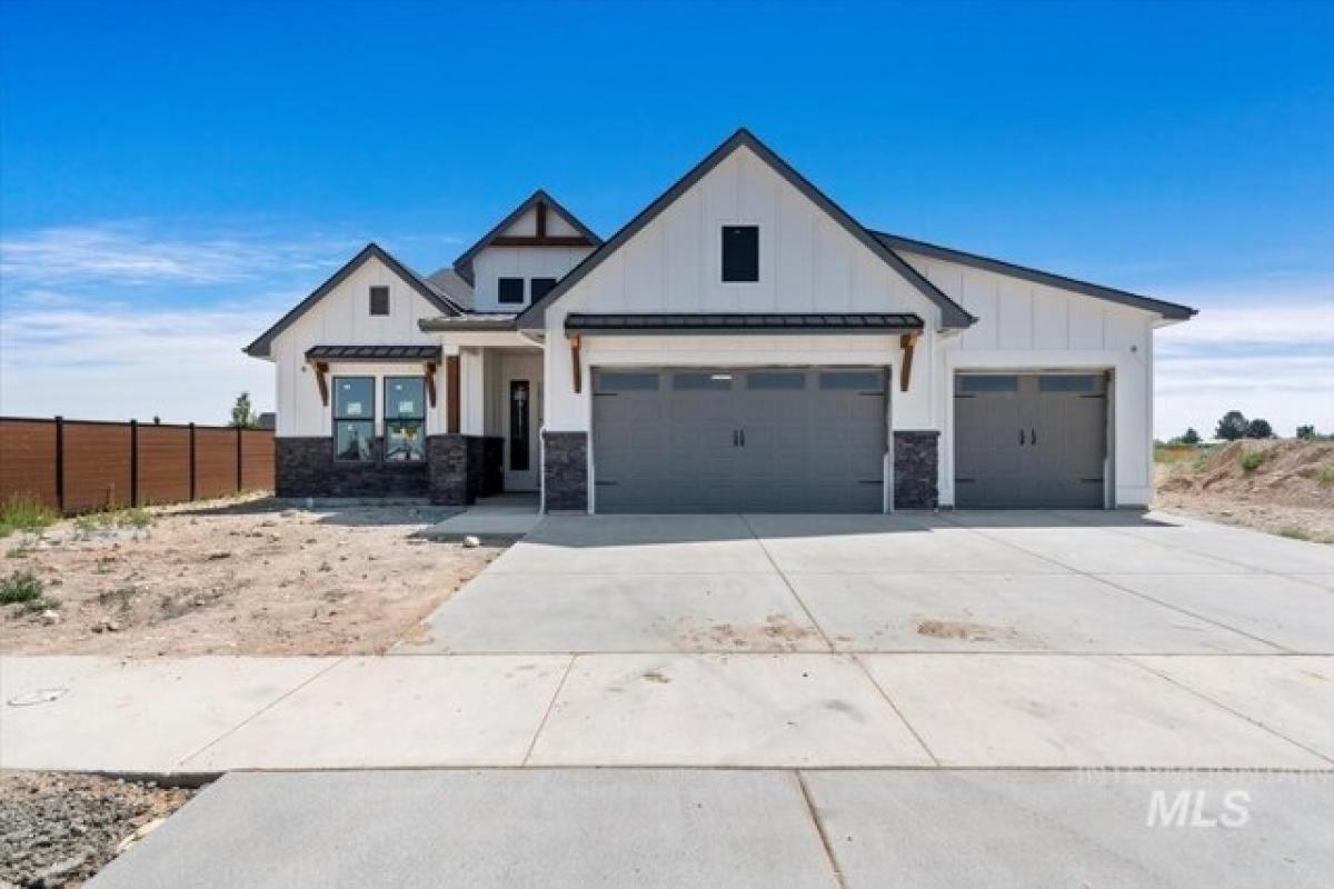 Picture of Home For Sale in Meridian, Idaho, United States