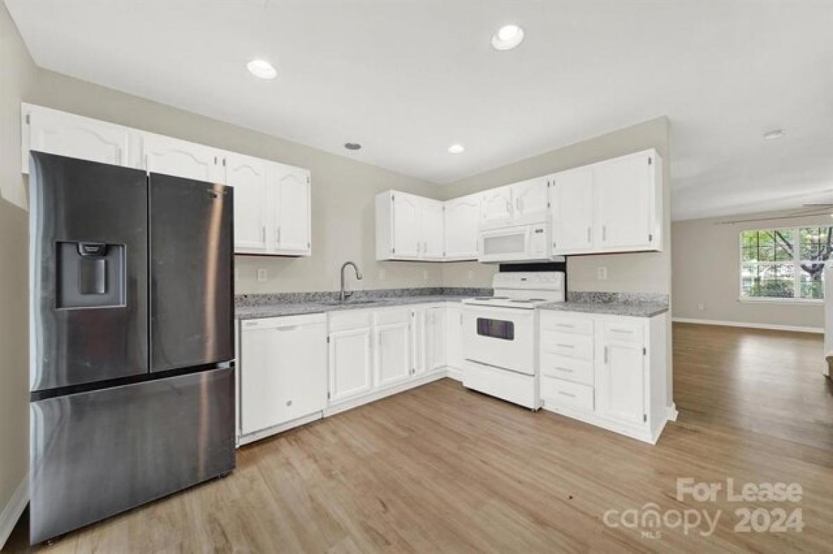 Picture of Home For Rent in Charlotte, North Carolina, United States