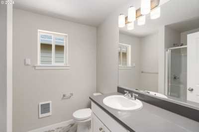 Home For Sale in Portland, Oregon