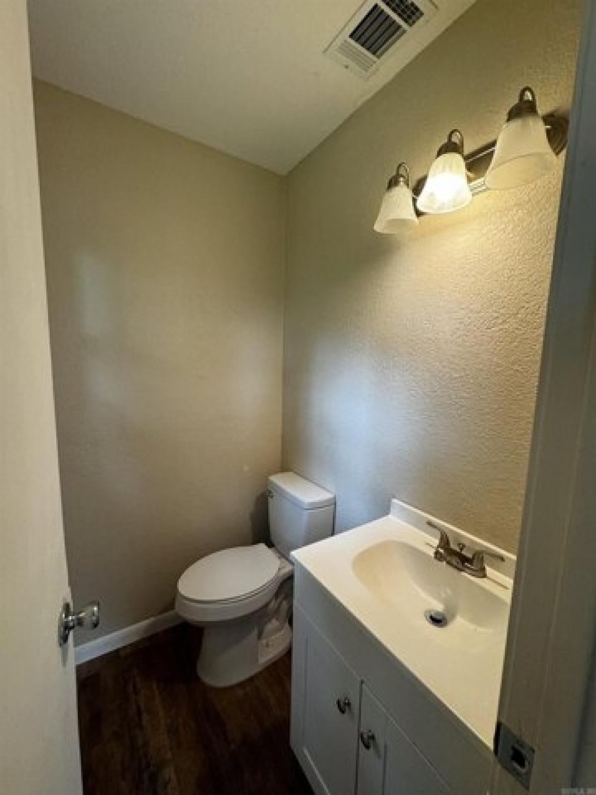 Picture of Home For Sale in Paragould, Arkansas, United States