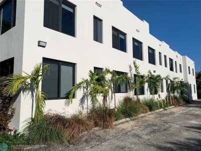 Home For Rent in Hollywood, Florida