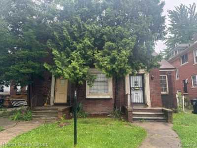 Home For Rent in Detroit, Michigan