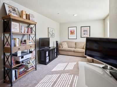 Home For Sale in Camas, Washington