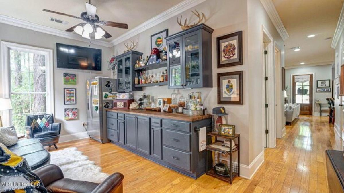 Picture of Home For Sale in Hattiesburg, Mississippi, United States