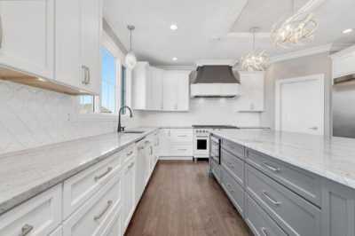 Home For Sale in Saint John, Indiana