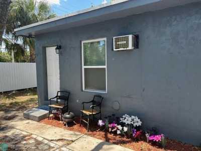Home For Sale in Fort Lauderdale, Florida