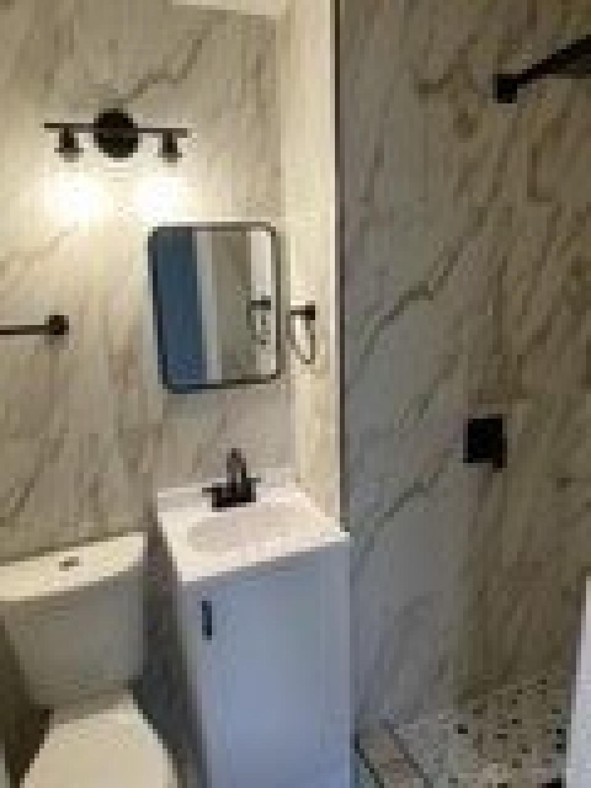 Picture of Home For Sale in Dayton, Ohio, United States