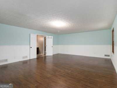 Home For Sale in Fayetteville, Georgia