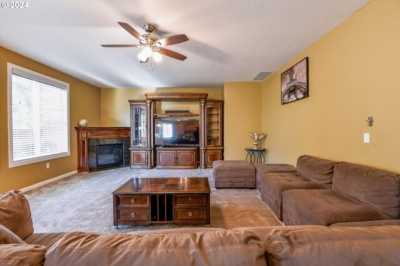 Home For Sale in Vancouver, Washington