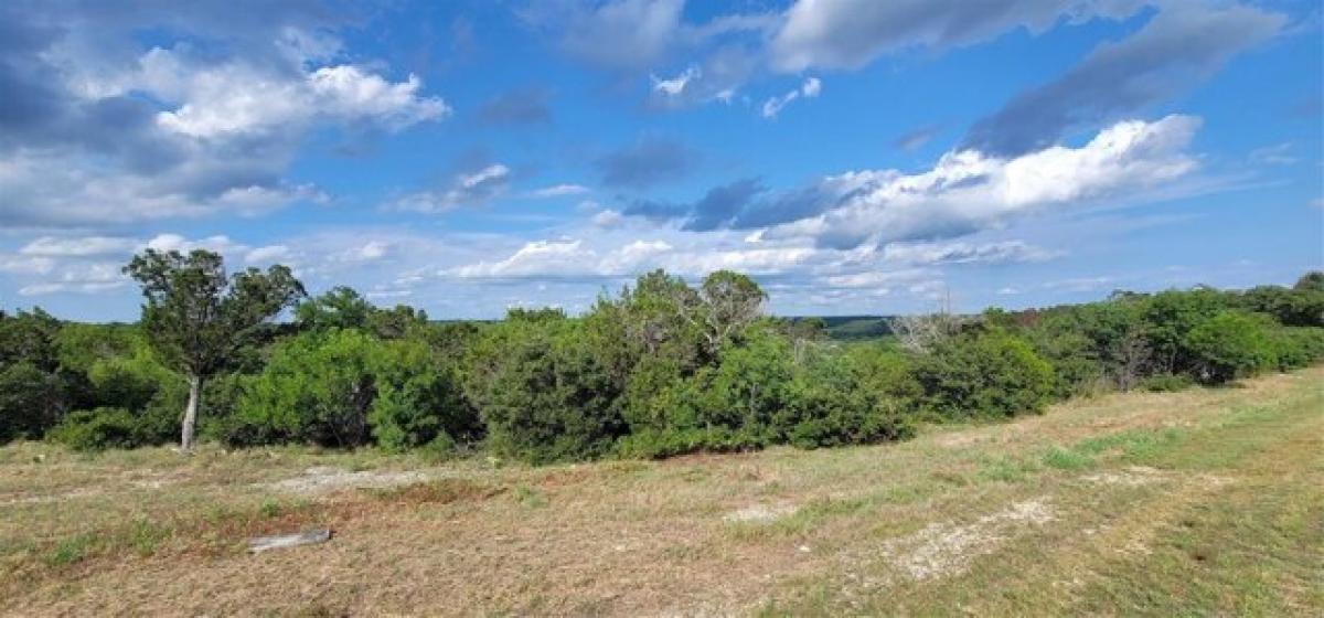 Picture of Residential Land For Sale in Cleburne, Texas, United States