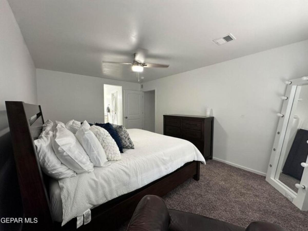 Picture of Home For Sale in Horizon City, Texas, United States