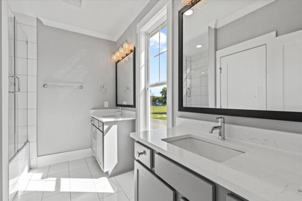 Picture of Home For Sale in Hendersonville, Tennessee, United States